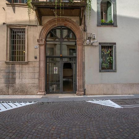 Borsarihouse Wifi & Smarttv Apartment Verona Exterior photo