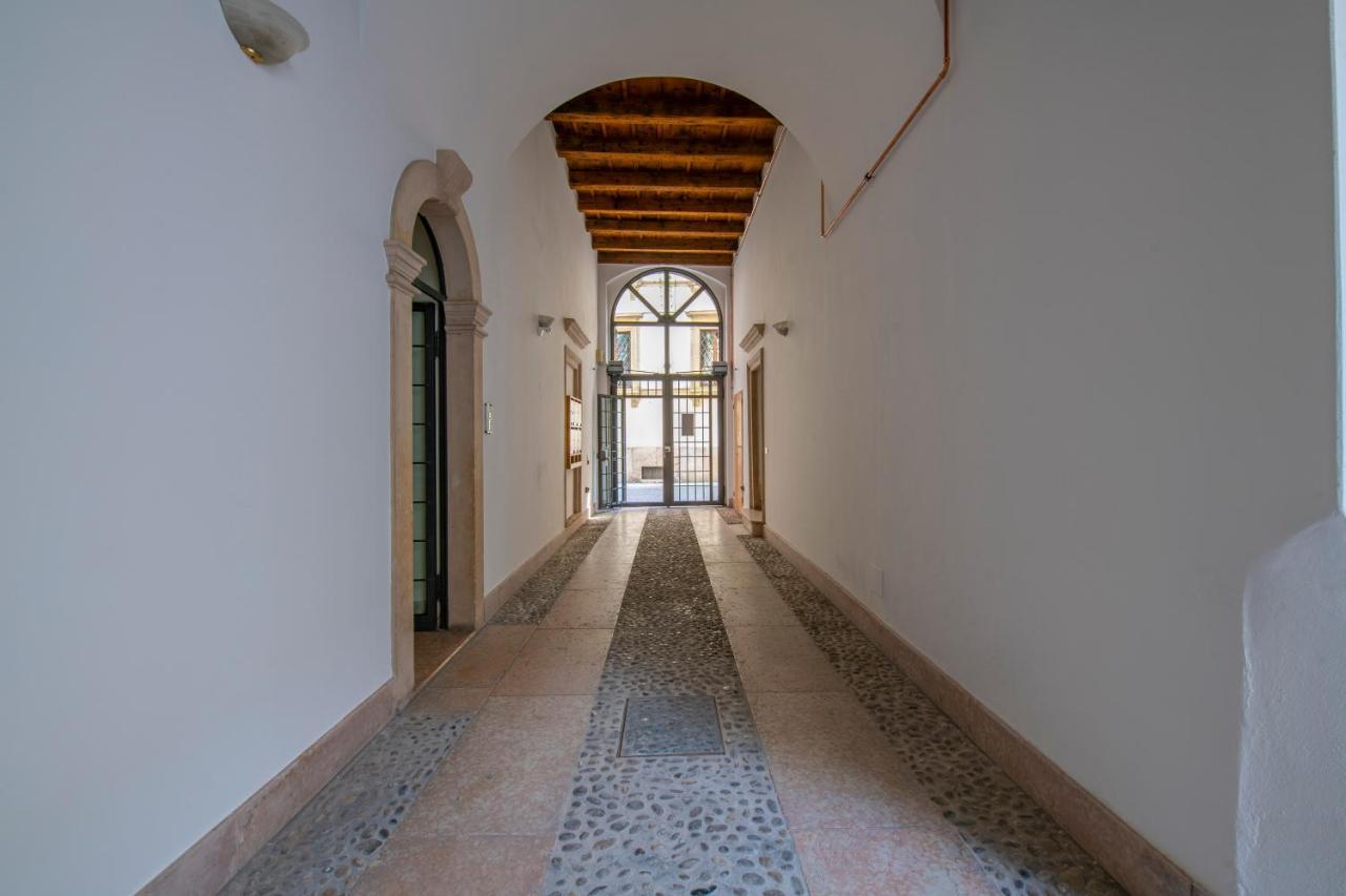 Borsarihouse Wifi & Smarttv Apartment Verona Exterior photo